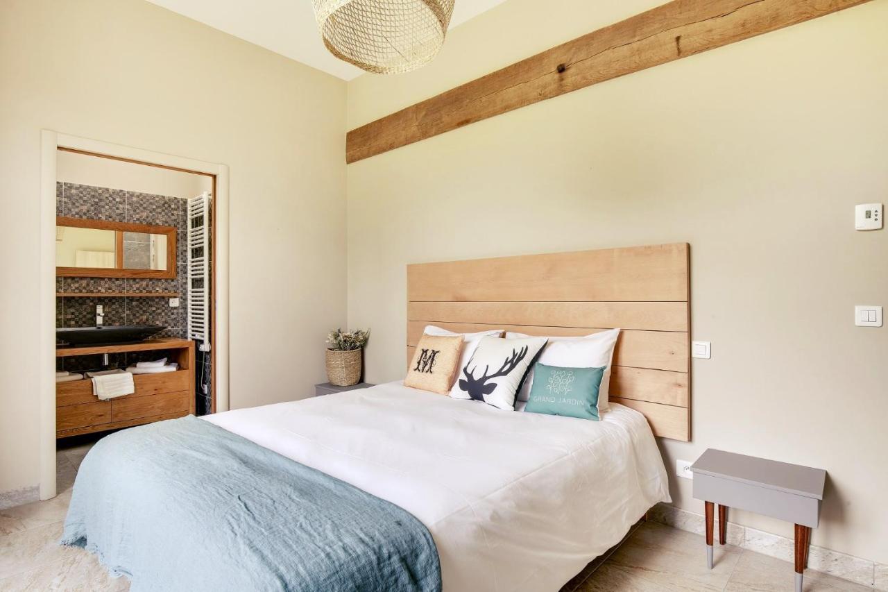 Bed and Breakfast Grand Jardin - Clairefontaine La Huniere Экстерьер фото